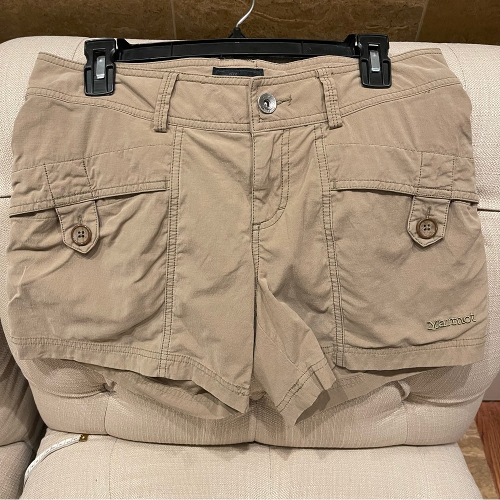 MARMOT Womens Hiking Cargo Shorts Sz 8 Beige: BS